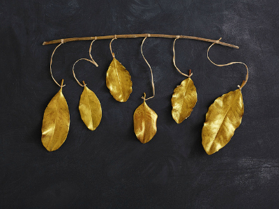 Fall Decorating Ideas: Leaf Garland