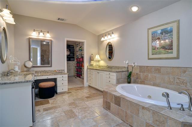 Fort Worth spa bathrooms