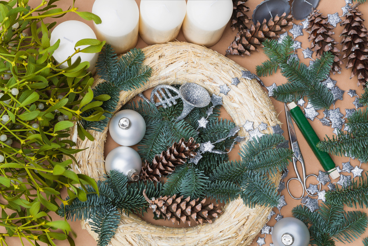 Decoration, Advent wreath and accessories