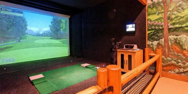 02.23 Golf