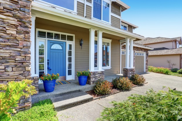 A very neat American house with gorgeous outdoor landscape. Northwest, USA.